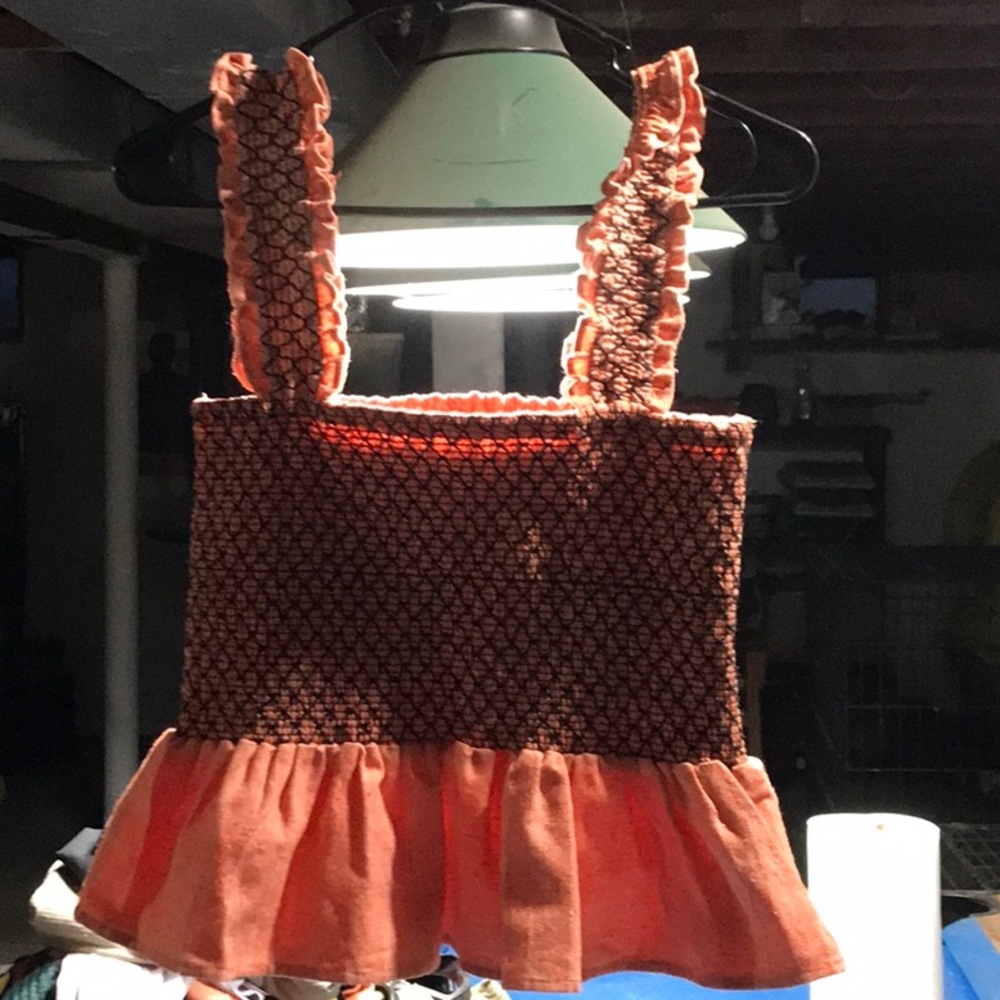Tank top peach and black